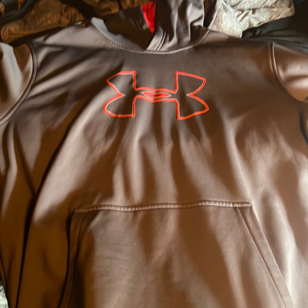 Grey Under Armour Coldgear loose sweatshirt